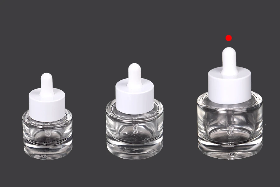 Staklena bočica 50 mL sa pipetom i drenažnim elementom Staklena bočica 50 mL sa pipetom i drenažnim elementom
