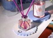 Četvrtasta staklena bočica 50 mL (PP 28), pogodna za osveživače prostora Četvrtasta staklena bočica 50 mL (PP 28), pogodna za osveživače prostora