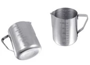 Posuda od nerđajućeg čelika (Inox) sa menzurom i drškom 550mL Posuda od nerđajućeg čelika (Inox) sa menzurom i drškom 550mL