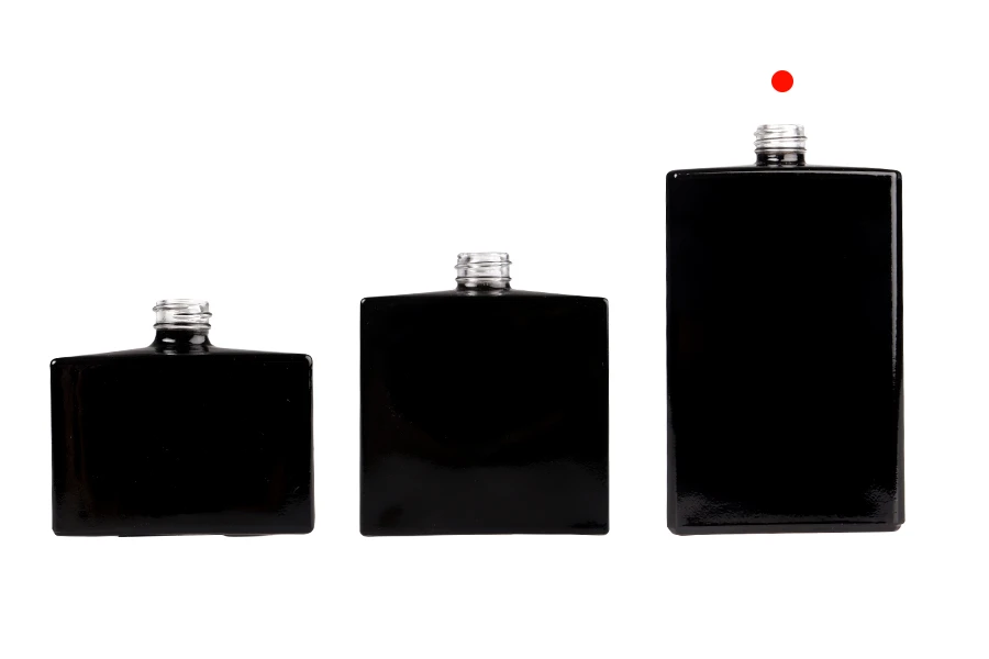 Staklena pravougaona parfemska bočica 100mL (15/400) crne ili bele boje