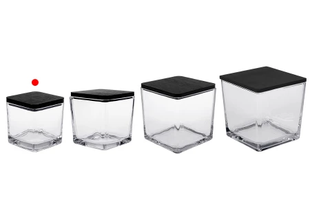Staklena ukrasna četvrtasta tegla 130 ml 60x60x60 mm sa drvenim zatvaračem za sveće-grupa_slika
