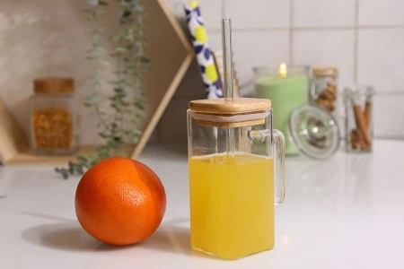 Tegla sa drškom 230mL sa drvenim poklopcem i rupom za slamčicu-5