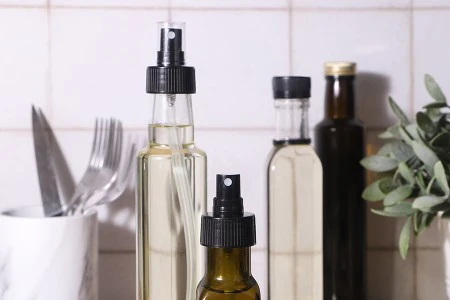 Plastični crni raspršivač PP31,5 za ulja sa providnim zatvaračem-4