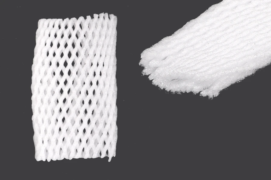 Zaštitna obloga od penastog materijala (mreža) 140x70 mm za flaše - 290 kom