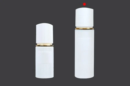 Staklena bočica 100 ml luksuzna bela mat sa poklopcem i zlatnom pumpicom za kremu-5