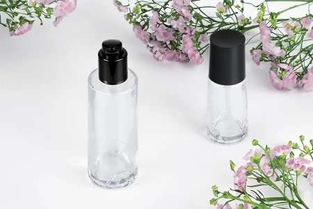 Staklena bočica 100 ml providna sa crnom pumpicom za kremu i poklopcem-3