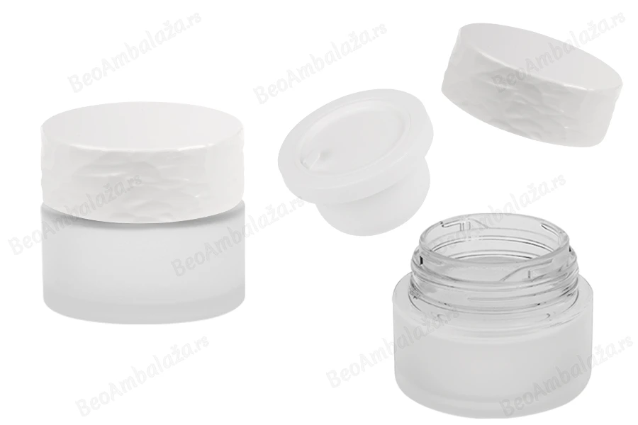 Dopunjiva staklena peskirana teglica od 50 mL za kreme, sa akrilnim zatvaračem i plastičnim međupoklopcem-slika_proizvoda
