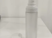 Airless bočica od 50 mL za kreme sa staklenim peskiranim spoljnim kućištem