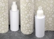 Plastična (PET) bela flašica 100mL sa sprejem i zatvaračem - 6 kom Plastična (PET) bela flašica 100mL sa sprejem i zatvaračem - 6 kom