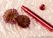 Crvena staklena bočica 10mL za parfem sa aluminijumskom oblogom - 6 kom Crvena staklena bočica 10mL za parfem sa aluminijumskom oblogom - 6 kom