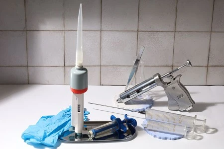 Višenamenski plastični špric od 10mL sa metalnom iglom od 160 mm-3