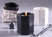 Dekorativna keramička posuda za sveće 67x75 mm u raznim bojama Dekorativna keramička posuda za sveće 67x75 mm u raznim bojama