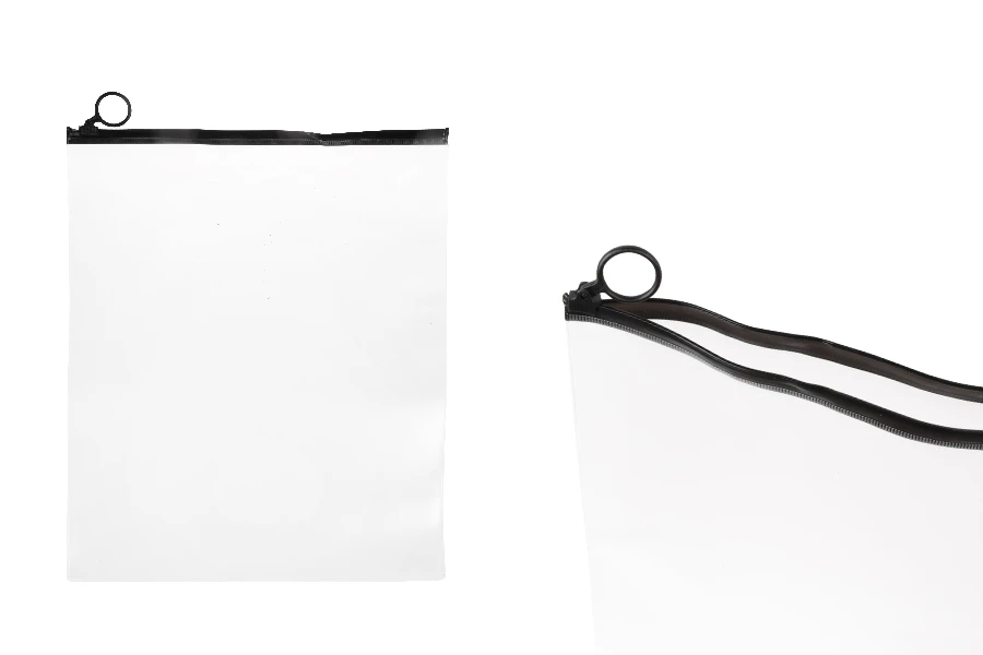 Poluprovidna kesica (PVC) 250x300 mm sa crnim patent (zip) zatvaračem - 12 kom Poluprovidna kesica (PVC) 250x300 mm sa crnim patent (zip) zatvaračem - 12 kom