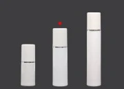 Airless bela plastična bočica 30mL za kreme sa srebrnom linijom i belim zatvaračem