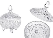 Staklena okrugla fondanjerica sa poklopcem, 3 nogice i izrezbane motive 120x95 mm-slika_proizvoda