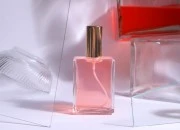 Četvrtasta pljosnata bočica 100mL za parfem, 18/415