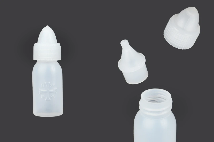 Providna plastična flašica 15mL sa krstom, za svetu vodicu Providna plastična flašica 15mL sa krstom, za svetu vodicu