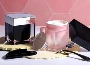 Akrilna kutijica za kremu 100mL, sa međupoklopcem i zatvaračem, u dve boje Akrilna kutijica za kremu 100mL, sa međupoklopcem i zatvaračem, u dve boje