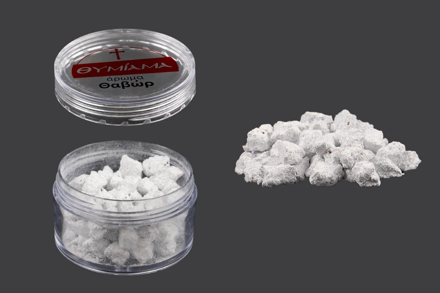 Stakleni roll on 3 ml sa srebrnim sjajnim zatvaračem sa krstom za crkve i manastire-slika_proizvoda