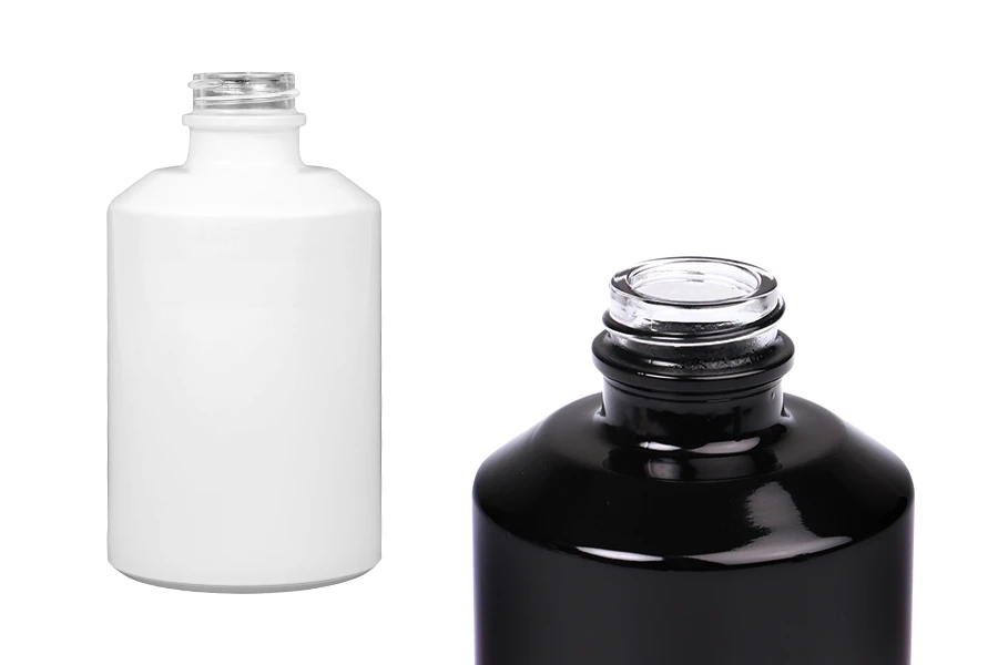 Cilindrična staklena boca 250mL u crnoj ili beloj boji Cilindrična staklena boca 250mL u crnoj ili beloj boji