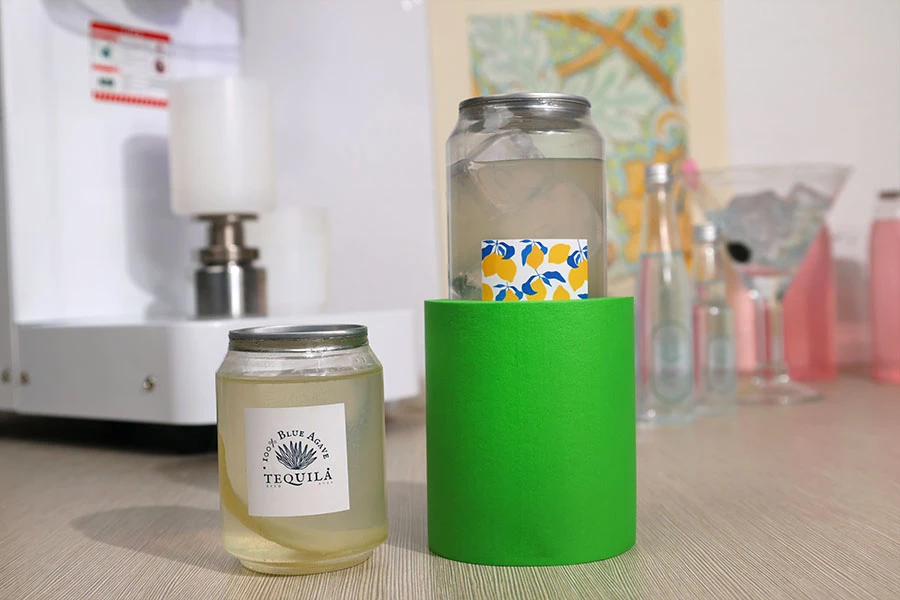 Futrola za pivske flaše i limenke od izotermičke pene-grupa_slika