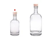 Staklena okrugla flašica od 200mL sa silikonskim čepom sa drvenom glavom Staklena okrugla flašica od 200mL sa silikonskim čepom sa drvenom glavom