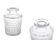 Reljefna staklena bočica 150 mL Reljefna staklena bočica 150 mL
