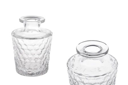 Reljefna staklena bočica 150 mL-1