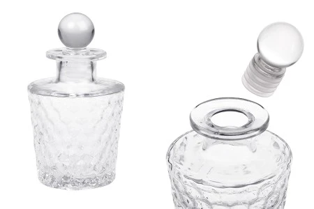 Staklena reljefasta bočica 150 ml sa staklenim čepom-1