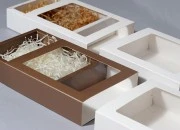 Kartonska kutija za pakovanje 195x155x50 mm na izvlačenje sa prozorom - 12 kom Kartonska kutija za pakovanje 195x155x50 mm na izvlačenje sa prozorom - 12 kom