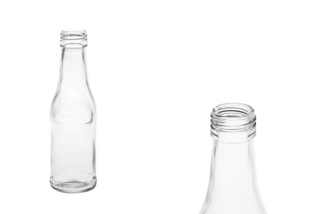 Staklena flašica 100mL za piće (PP 25)-1