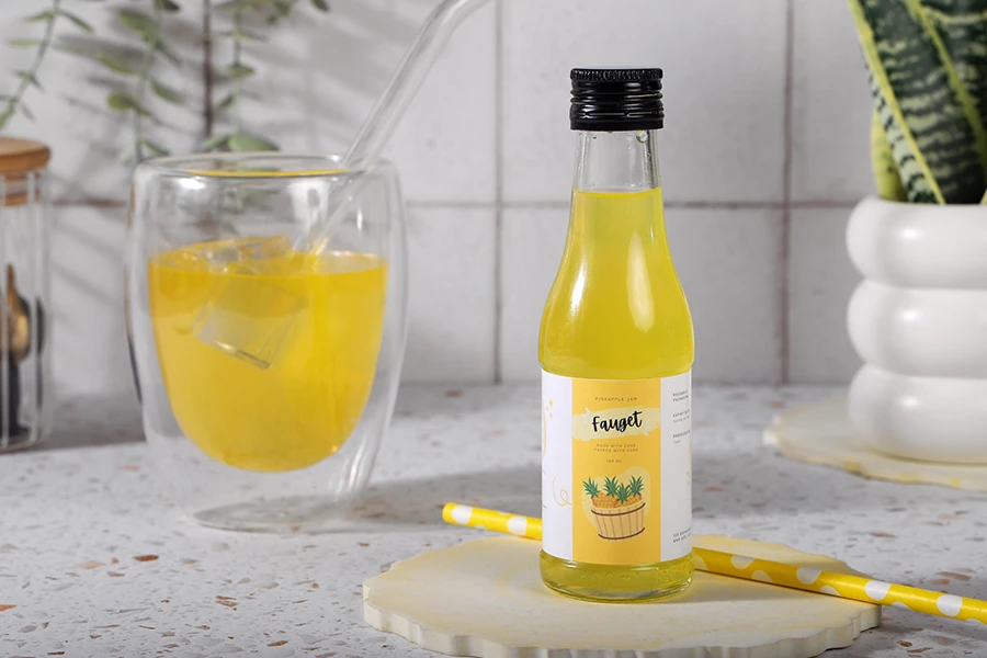 Staklena flašica 100mL za piće (PP 25)