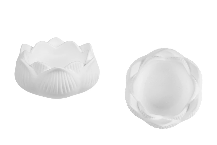 Gipsani dekorativni cvet 82x40 mm za sveću Gipsani dekorativni cvet 82x40 mm za sveću