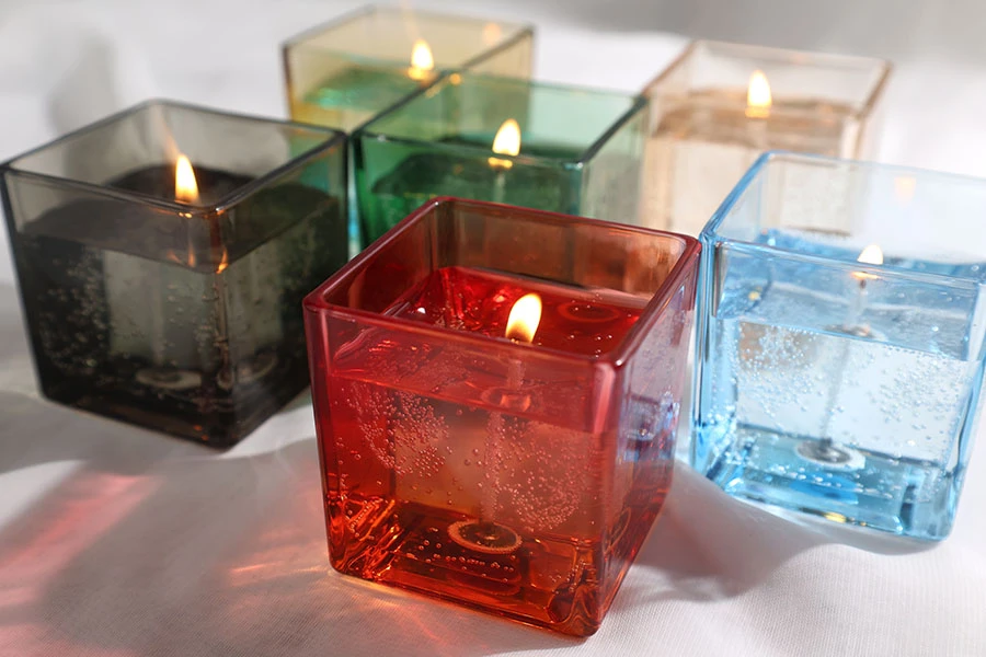 Staklena četvrtasta posuda 60x60 mm u raznim bojama-grupa_slika