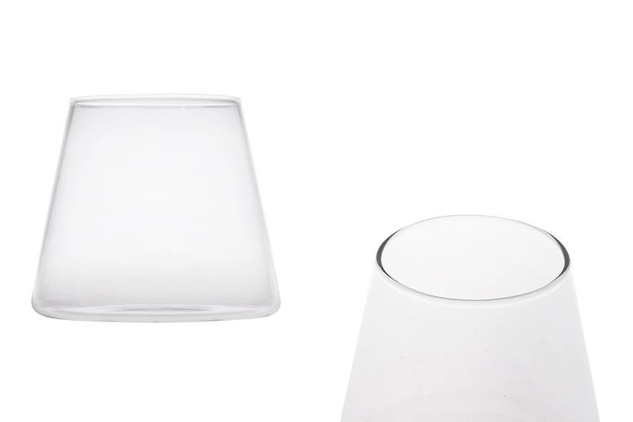 Staklena konusna dekorativna posuda 90x80 mm za sveću