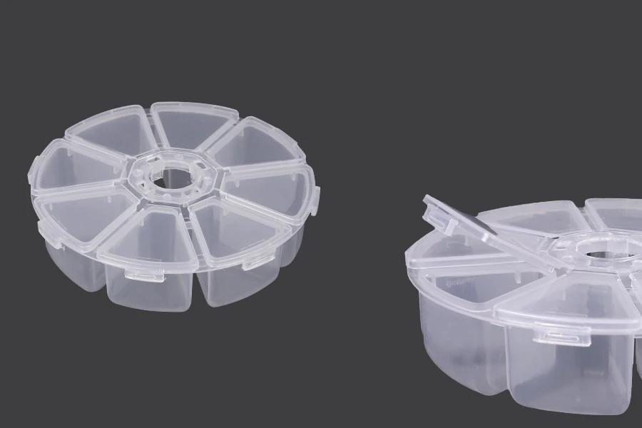 Plastična okrugla kutijica sa 8 mesta, za šljokice i kozmetičku upotrebu Plastična okrugla kutijica sa 8 mesta, za šljokice i kozmetičku upotrebu