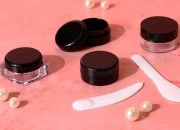 Plastična crna kutijica 3mL - 12 kom Plastična crna kutijica 3mL - 12 kom