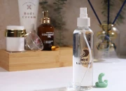 PET flaša 180 ml sa sprejom za manje masne supstance u pakovanjima od 12 komada PET flaša 180 ml sa sprejom za manje masne supstance u pakovanjima od 12 komada