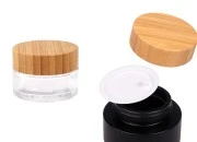Staklena teglica 30 mL sa zatvaračem od bambusa i plastičnim međupoklopcem, u providnoj ili crnoj boji