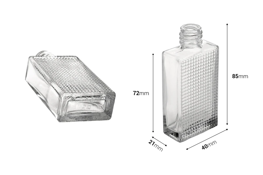 Četvrtasta bočica za parfeme 30mL sa reljefom (18/415) Četvrtasta bočica za parfeme 30mL sa reljefom (18/415)
