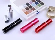 Staklena flašica 5mL sa sprejom za parfem, u aluminijumskoj tubici - 5 kom Staklena flašica 5mL sa sprejom za parfem, u aluminijumskoj tubici - 5 kom-grupa_slika