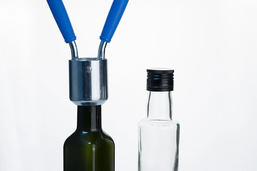 Zatvaračica za aluminijumski navojni zatvarač PP31,5 Zatvaračica za aluminijumski navojni zatvarač PP31,5-grupa_slika