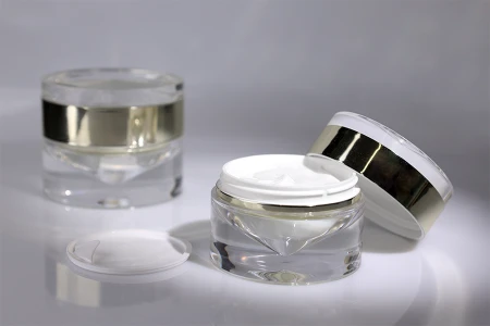 Luksuzna providno-zlatna akrilna teglica 50 mL sa duplim dnom za kremu, sa akrilnim zatvaračem i plastičnim međupoklopcem-2