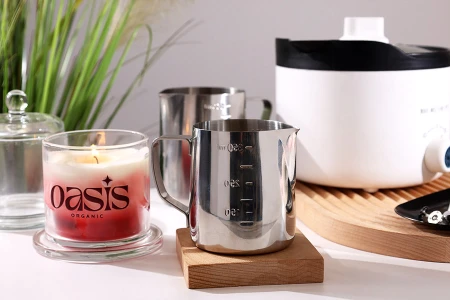 Posuda od nerđajućeg čelika (Inox) sa menzurom i drškom 550mL-grupa_slika