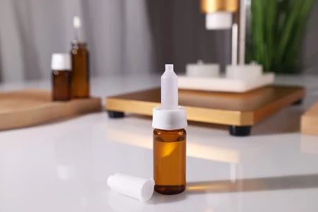 Plastični beli zatvarač na klik za bočicu sa grlom od 20 mm (potreban je alat za zatvaranje)-grupa_slika