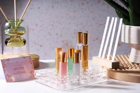 Stalak (postolje) od pleksiglasa 190x140x28mm - 24 otvora prečnika 25mm-grupa_slika