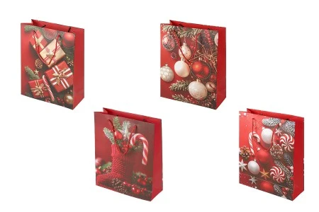 Božićna crvena papirna poklon-kesa 260x100x320 mm sa prazničnim motivima i ručkom od crvenog kanapa – 12 komada različiti dezeni-slika_proizvoda