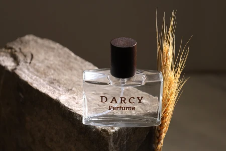 Aluminijumski sprej sa drvenim poklopcem za parfemske bočice sa Crimp sigurnosnim zatvaranjem 15 mm-grupa_slika