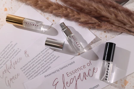 Staklena bočica 5mL za parfem sa sprejom i aluminijumskim zatvaračem - 6kom-grupa_slika