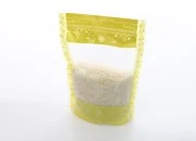 Providna DoyPack kesica sa zip zatvaranjem, zlatnim detaljima i sa mogućnošću termo lepljenja 150x40x210mm – 50kom Providna DoyPack kesica sa zip zatvaranjem, zlatnim detaljima i sa mogućnošću termo lepljenja 150x40x210mm – 50kom